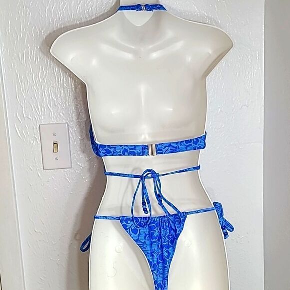 Fashion Nova Swim Bikini, Size Medium, Light Blue, NWT - Picture 5 of 8